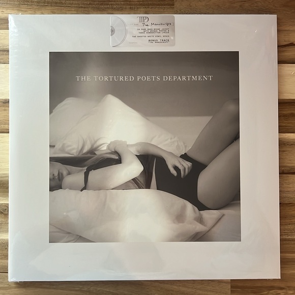Taylor Swift The Tortured Poets Department Manuscript Edition Vinyl - Picture 2 of 3